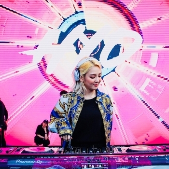 DJ Hyo – Party Don't Stop (Turbotronic Remix)