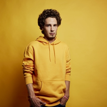 Maxim Schunk – Higher Up