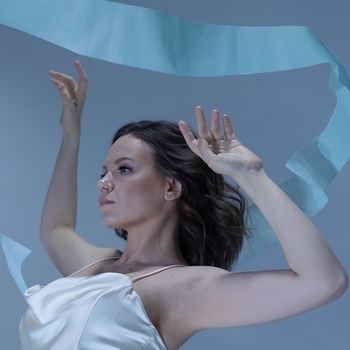 Ellina R – Весна (Single 2021)