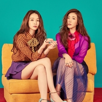 Davichi & VOS – Happy Together