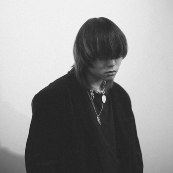 B Jyun. – Don't fall down