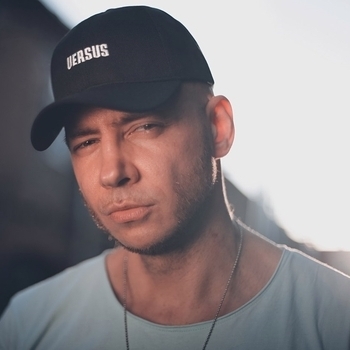 Valdi – Summer Is Crazy (Stephan F Remix Edit)
