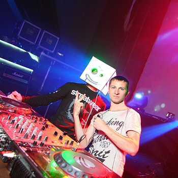 Freaky DJs – Moonlight