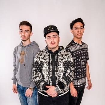 Eslabon Armado – La Perrie (Nostalgia 2022)
