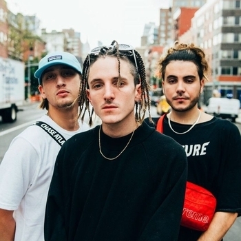 Chase Atlantic – Call me back (Beauty in death 2021)