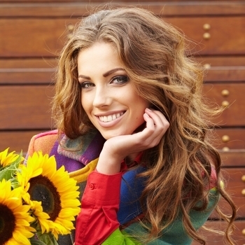 Teodora – Elena, Elena