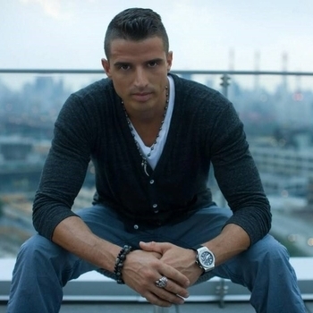 Serge Devant – True Faith (Starkillers Remix)