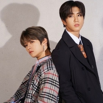 Lee Know and Han – Want so Bad (2023)
