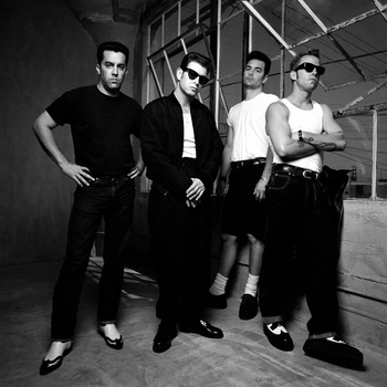 Social Distortion – Mainliner (Mainliner (Wreckage From The Past) 2015)