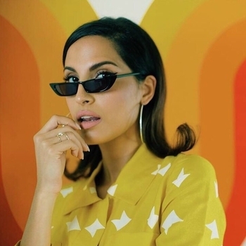 Snoh Aalegra & Logic – Sometimes