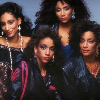 Sister Sledge – Sneaking Sally Through the Alley
