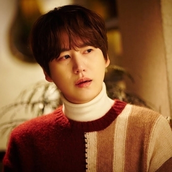 Kyuhyun – Hope Is A Dream That Doesn't Sleep (Instrumental) (Single 2010)
