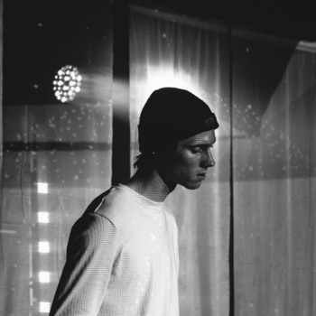 Lowly – toxic