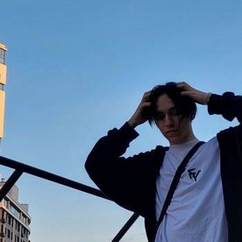 Warykid – void (remix)