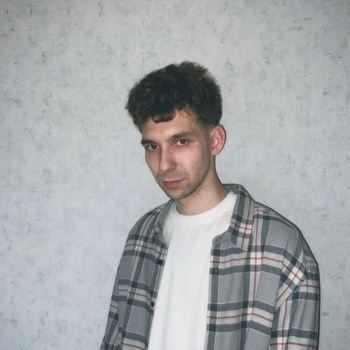 SMRIN – Right Back
