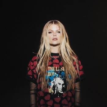 Davina Michelle – Better Now