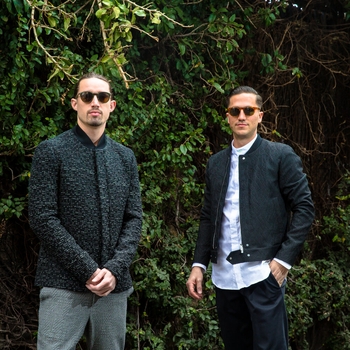 Set Mo – White Dress (feat. Deutsch Duke)
