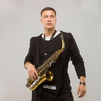 DJ Amor – Good Luck