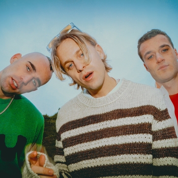 Nik & Jay – Billeder Af Hende Part II