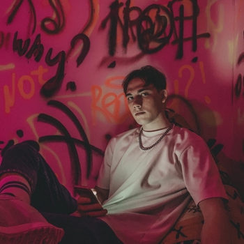 SXULCVTCHER – Lie To Me