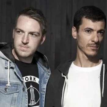 Pure DJs United – American Boy (made famous by Estelle) (Euro Trans Mix)