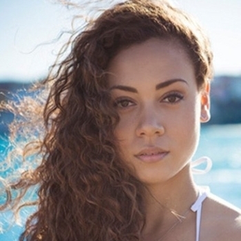 Olivia Foa'i – Tulou Tagaloa