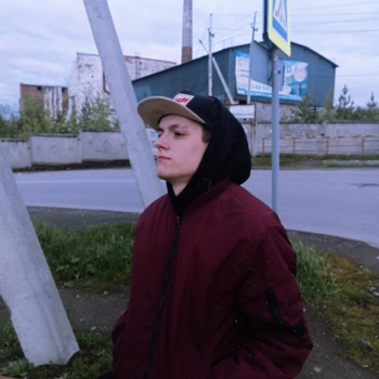 LXVELY
