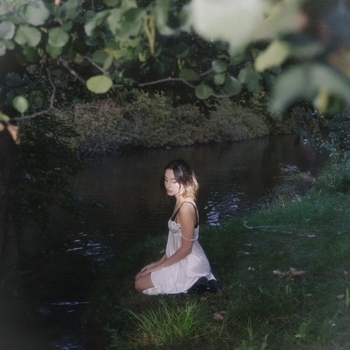 Olya Holiday – Unfair