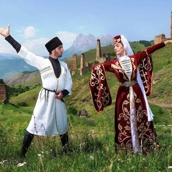 Elvina – Яр Атанач
