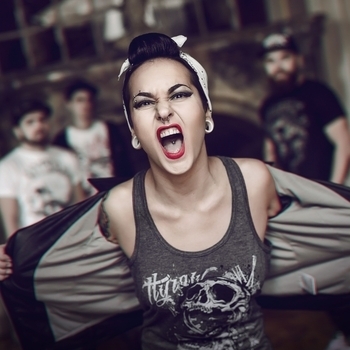 Versus Me – Better off Alone