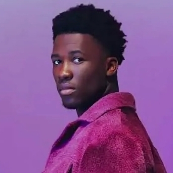 Claude – Never Fall in Love