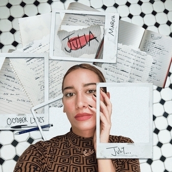 Julia Wolf – Sunshine State